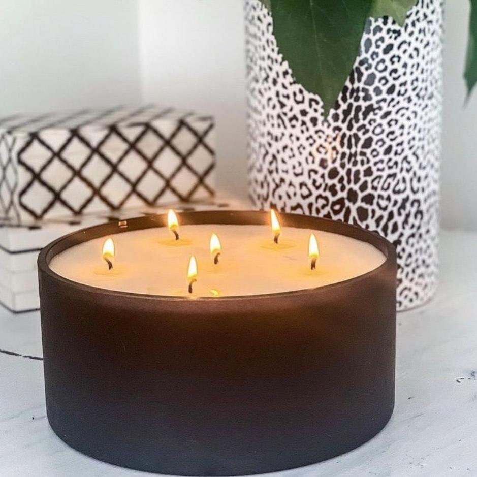 La Scodella Candle Black