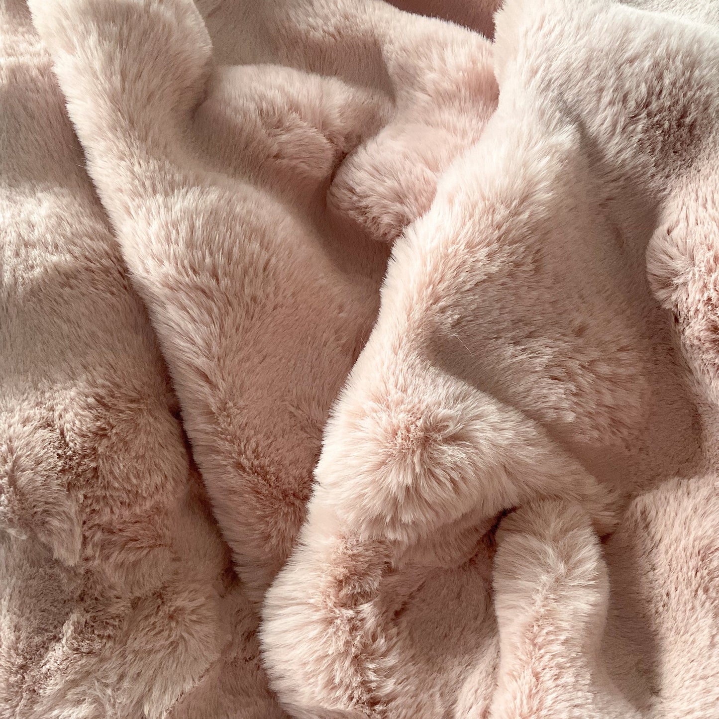 Hamptons Luxe Throw Dusky Rose