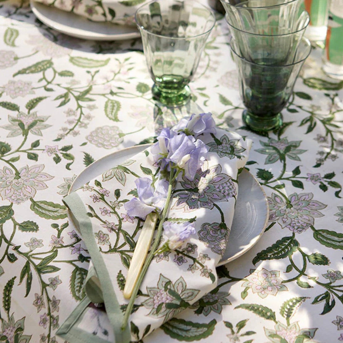 Divya Parrot Tablecloth